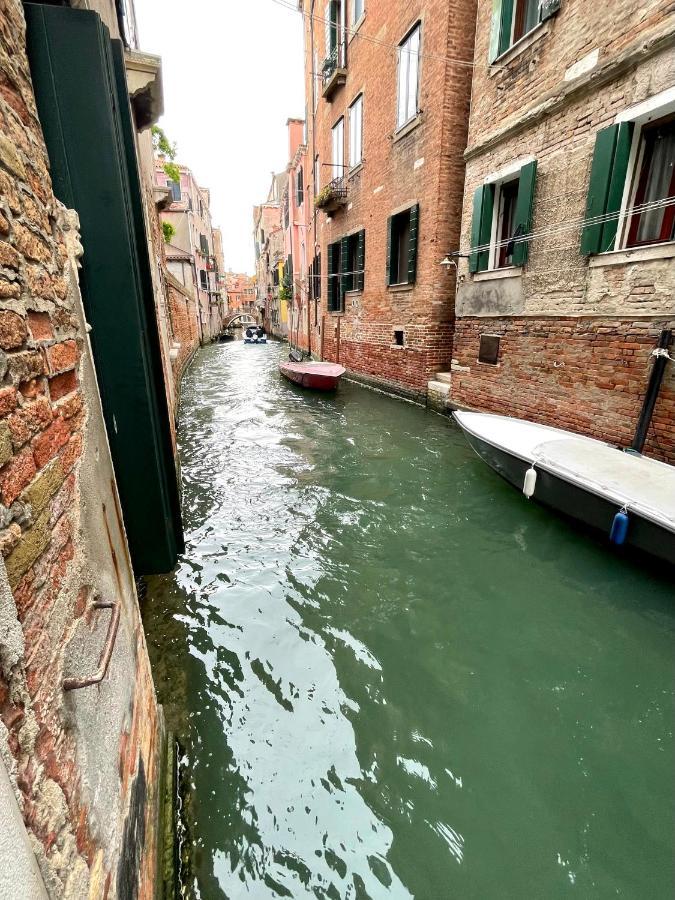 Ca' Dell'Ombra Felice - Canal View Βενετία Εξωτερικό φωτογραφία